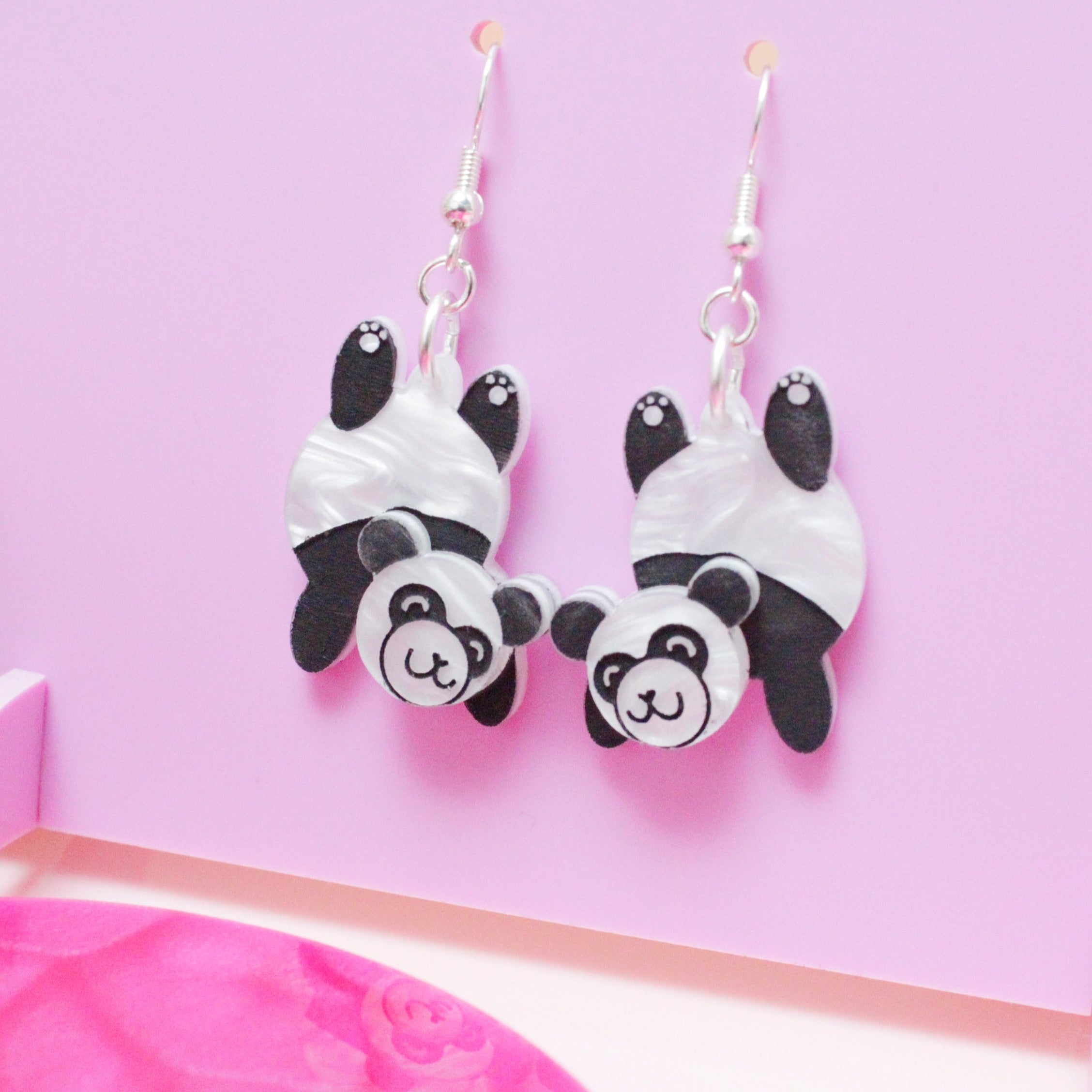 Details 152+ panda earrings gold latest - seven.edu.vn